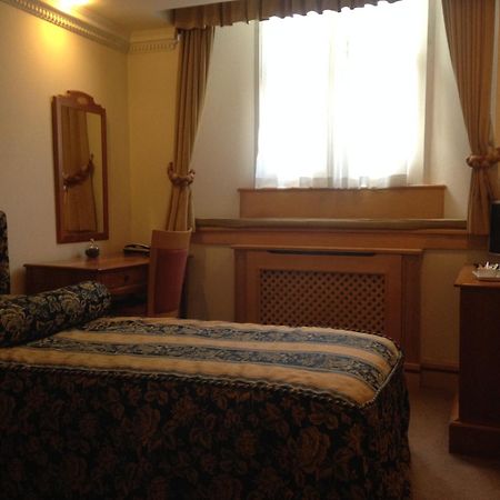 Troy Hotel Londres Quarto foto